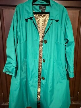 Dennis by Dennis Basso Water Resistant Trench Lightweight, 2x Vibrant Green